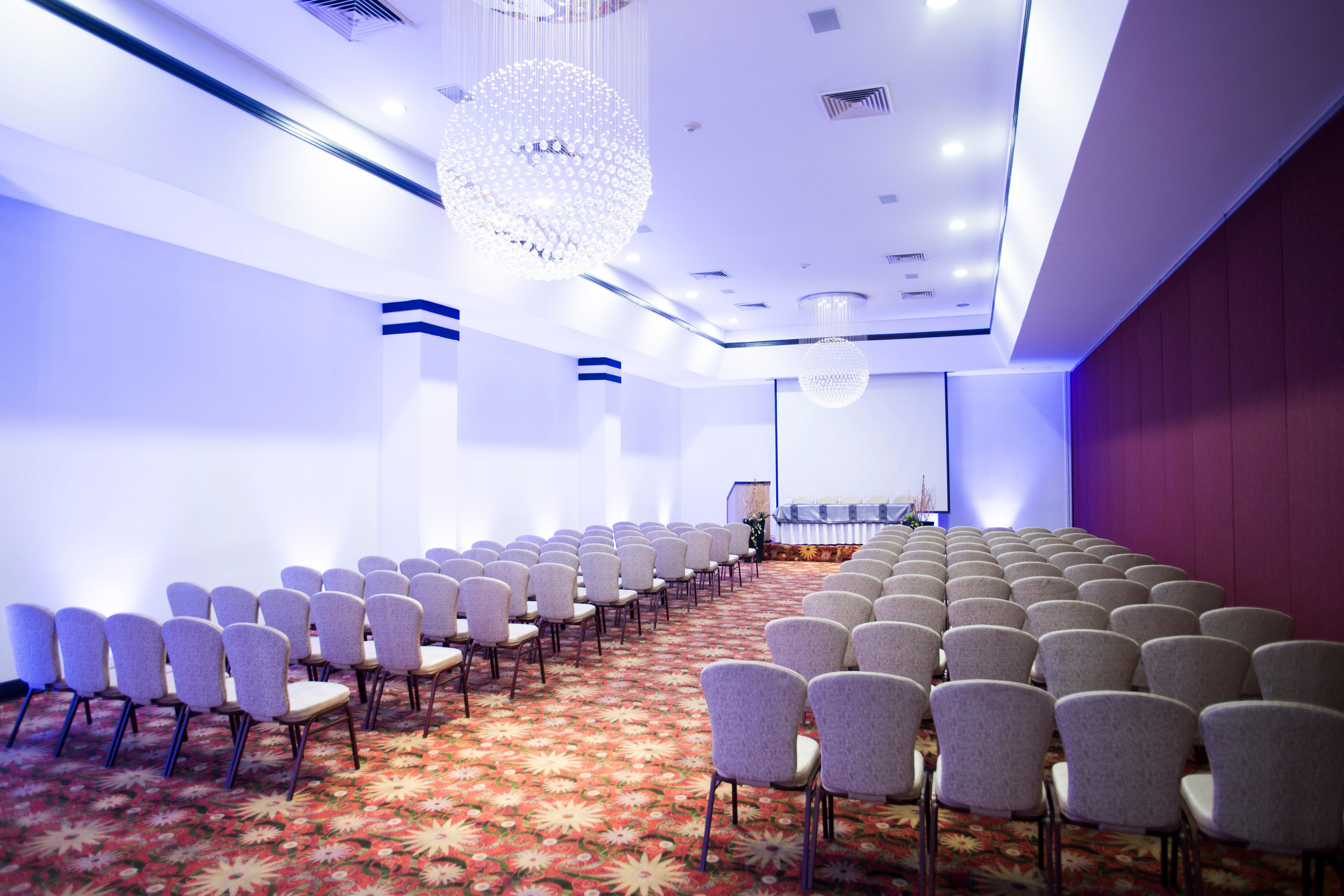 Holiday Inn Tuxtla Gutierrez By Ihg Exterior photo