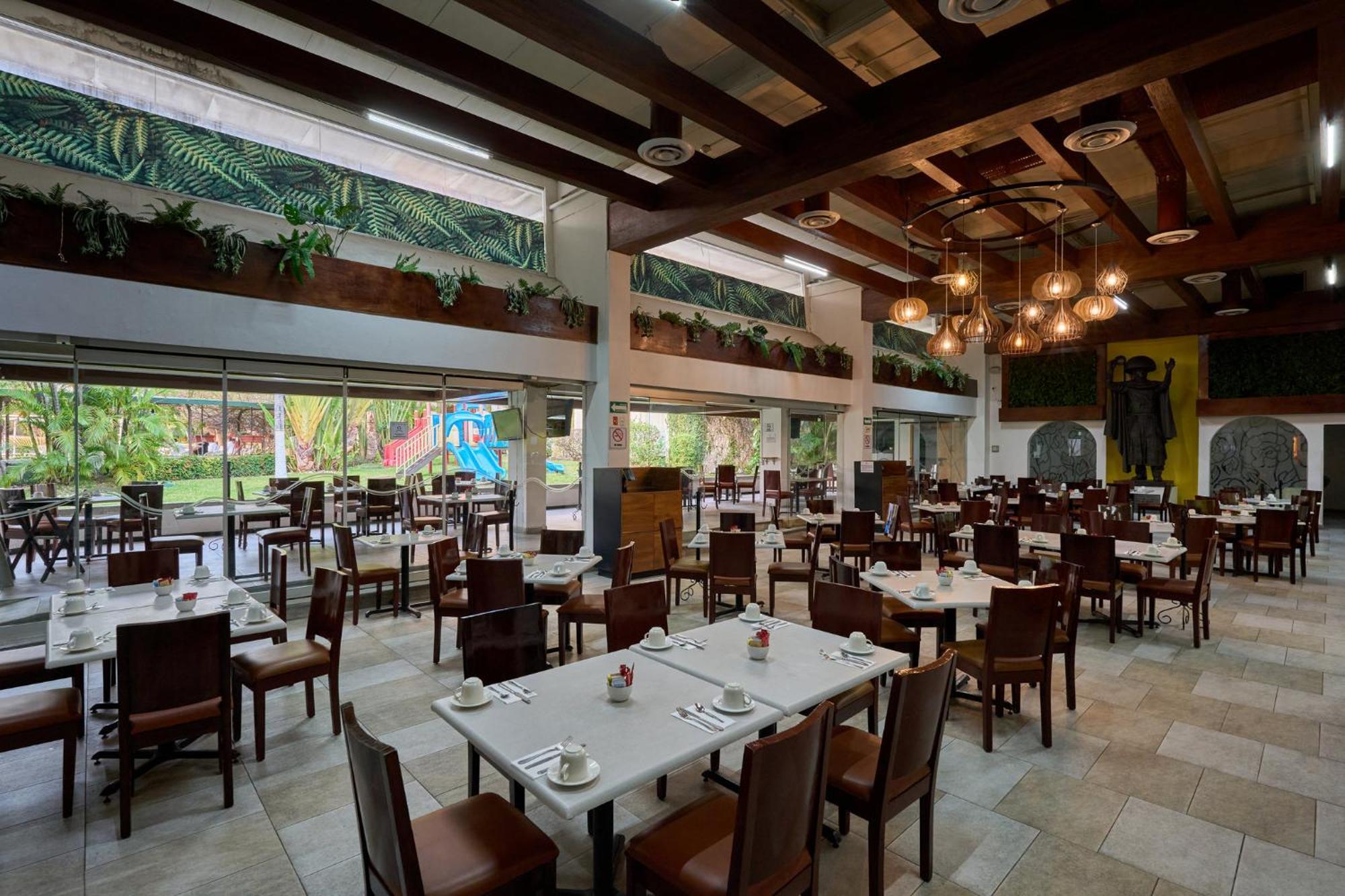 Holiday Inn Tuxtla Gutierrez By Ihg Exterior photo