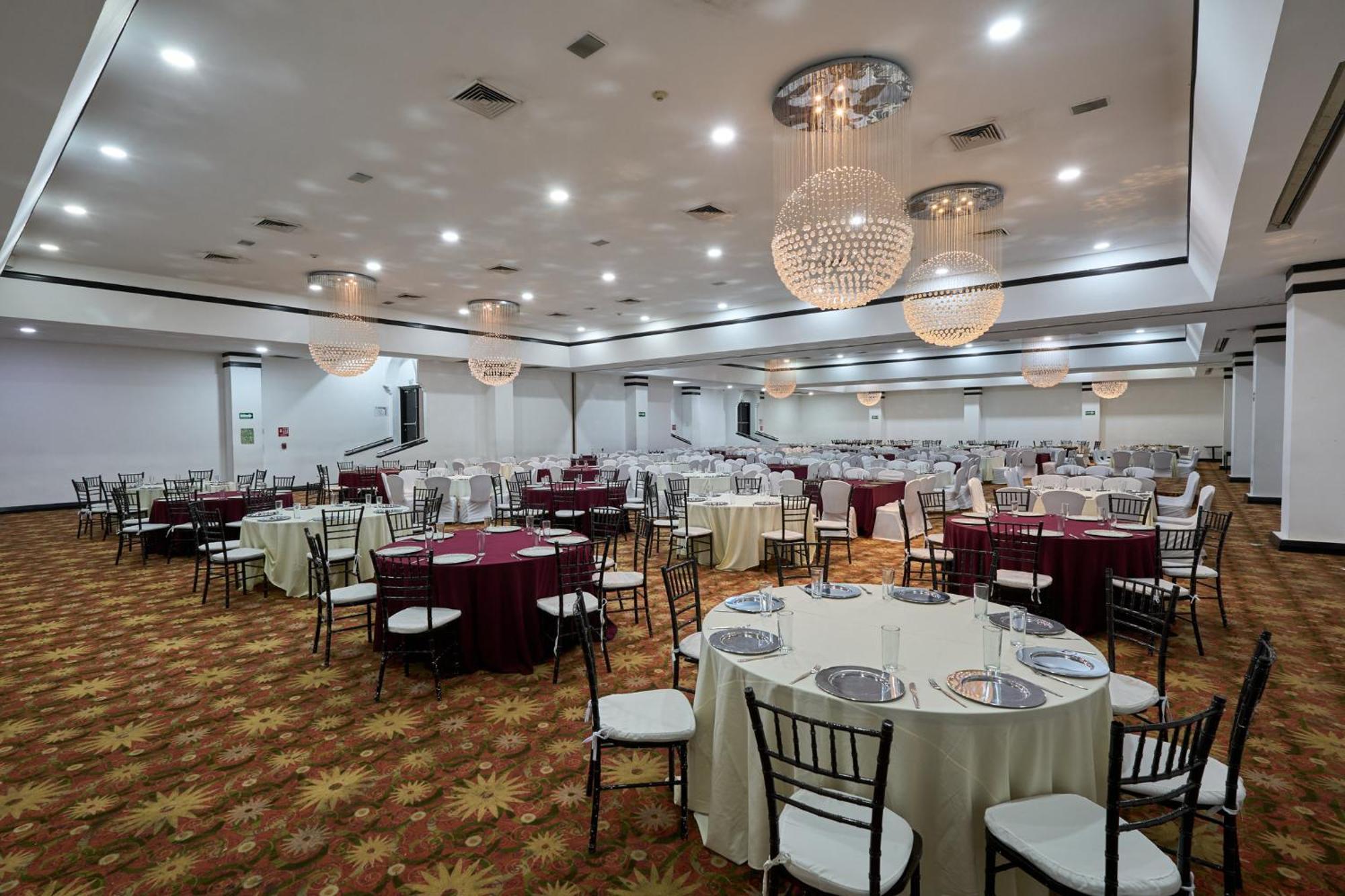 Holiday Inn Tuxtla Gutierrez By Ihg Exterior photo