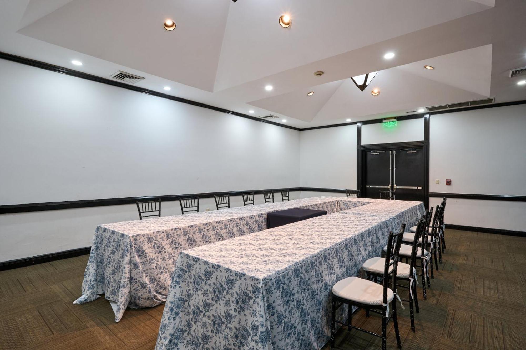 Holiday Inn Tuxtla Gutierrez By Ihg Exterior photo